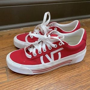 Size 8 women / 6.5 men unisex vans red